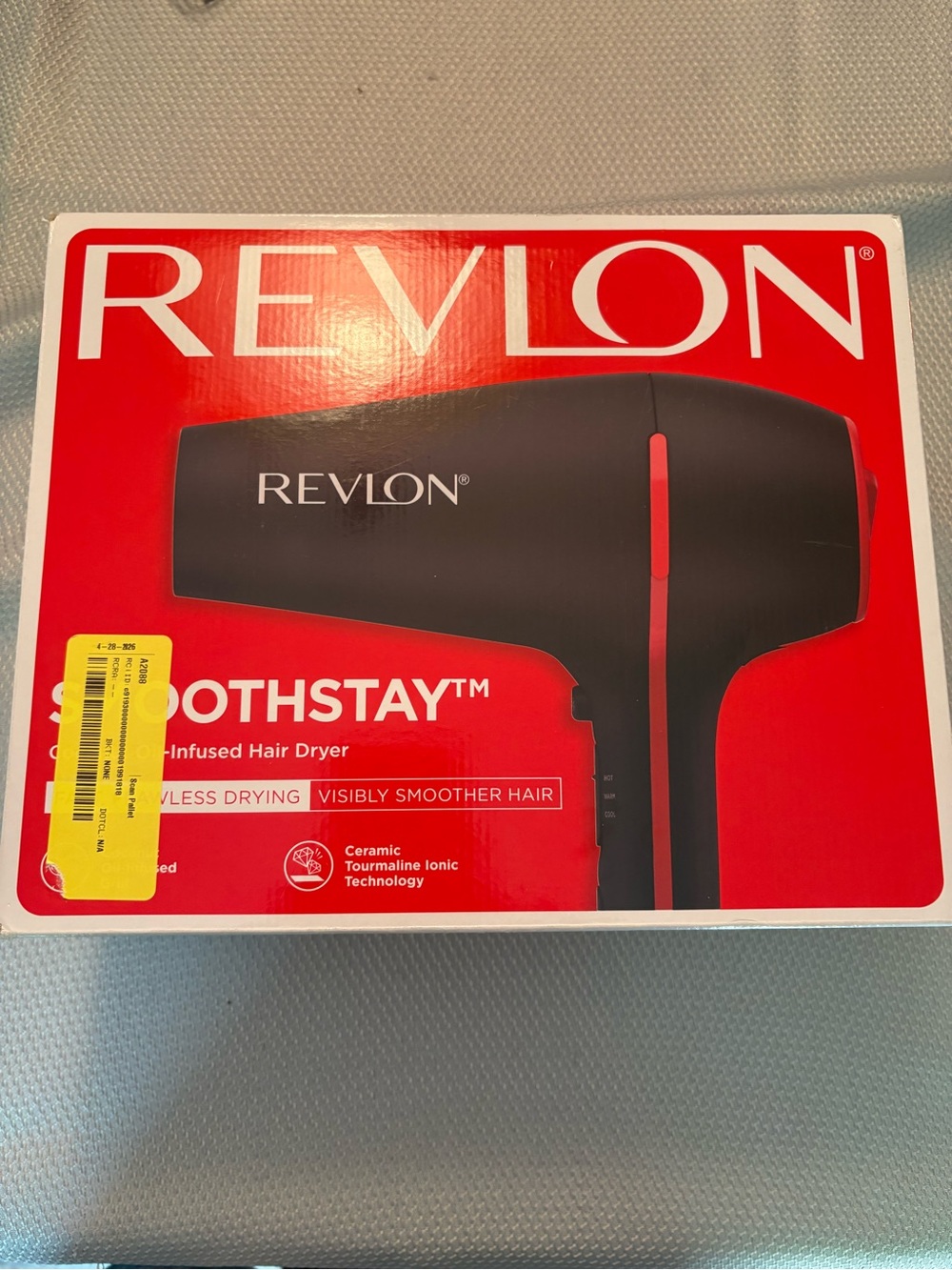 Revlon Smoothstay Coconut Oil-Infused Ceramic Hair Dryer with Diffuser, Black